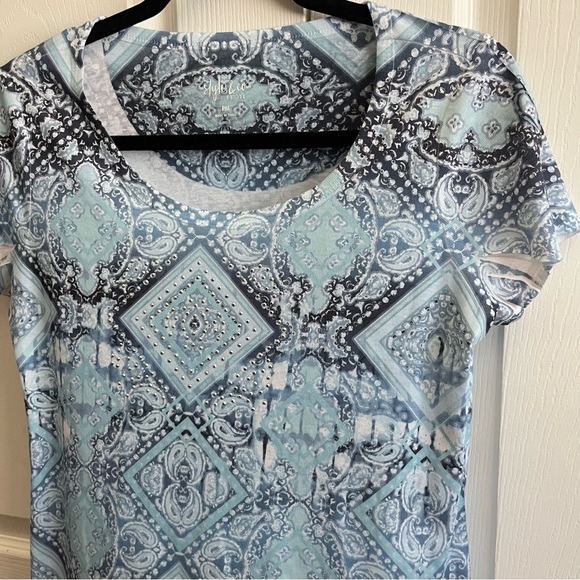 5 for $25! Style & Co Blue Pattern Blouse Medium - Picture 2 of 4